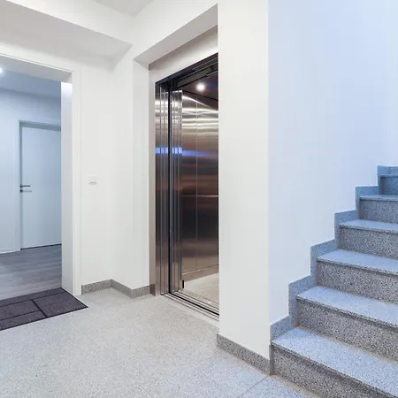 דירה Bug הוקזיל